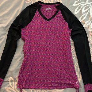 SkirtSports long sleeve shirt - size small